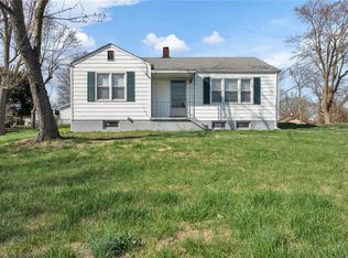 3125 Edgewood Dr, High Ridge, MO 63049