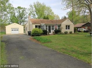 8417 Leaf Rd, Alexandria, VA 22309