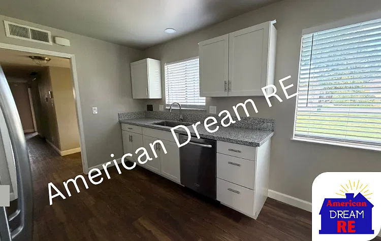 4 bed, 1930 sqft, $2,550 — Photo 3