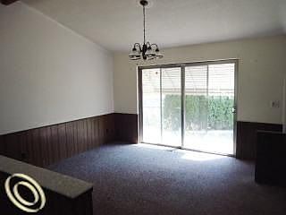 4th image of 6325 Fairwood Dr