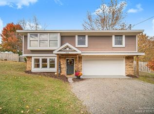 4026 Fairview Ave, Jackson, MI 49203