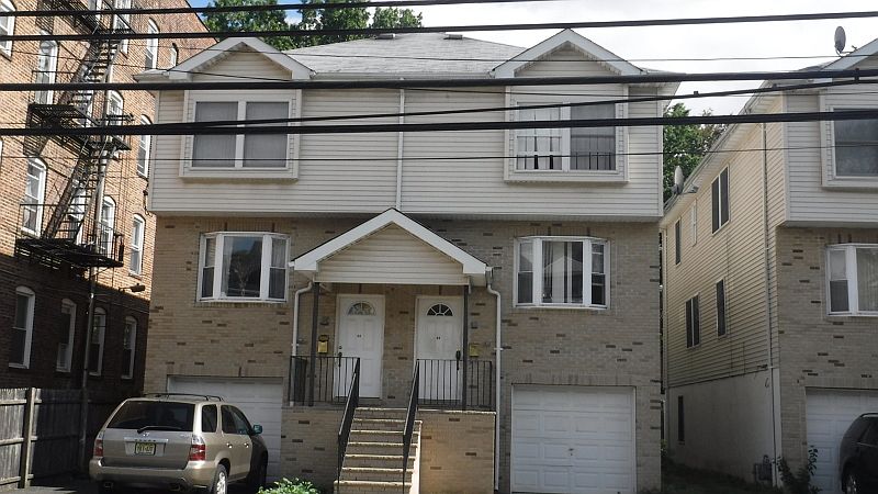 1st image of 44 Chester Ave, C0001
