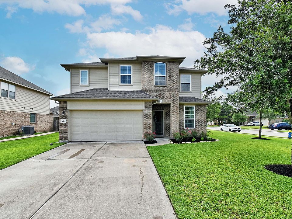 1st image of 9919 Silver Terrace Dr