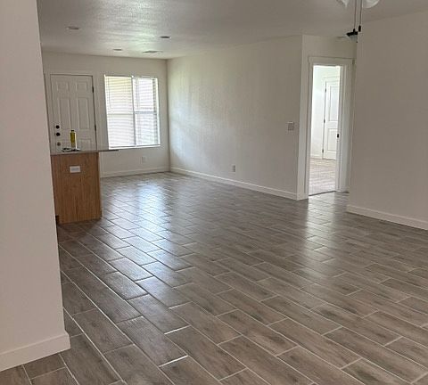 2nd image of 2506 Hunters Ct