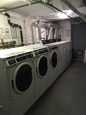 Rented by Owner | media 9