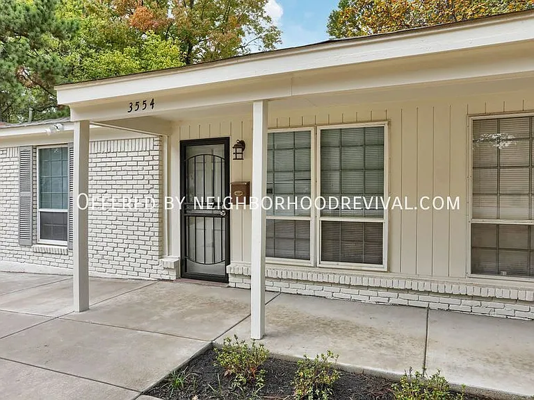 3554 Vanuys Rd — Photo 4