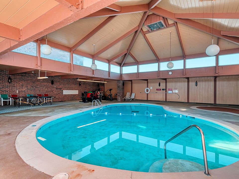1st image of 715 N 40th St #206J