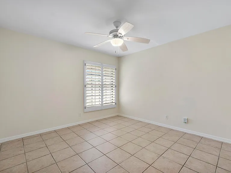 18324 181st Cir S — Photo 27