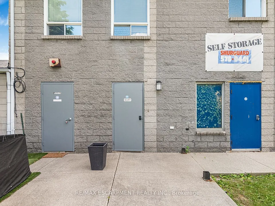 1290 Stone Church Rd E #UPPER