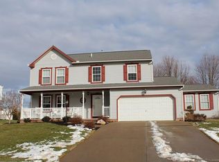 120 Shady Oak Dr, Cranberry Township, PA