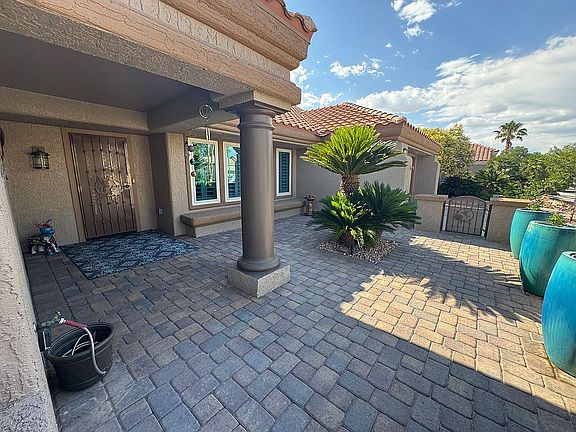 5th image of 2701 Echo Mesa Dr