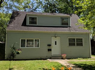 1607 Wood St, Crete, IL 60417