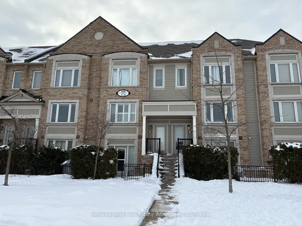 250 Sunny Meadow Blvd Unit 19, Brampton, ON L6R 3Y7