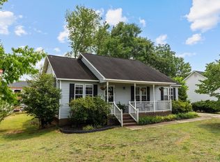 417 Central St, Clayton, NC 27520