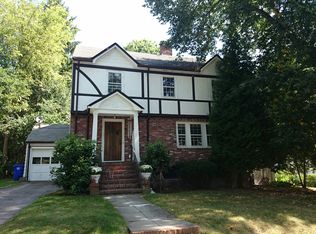 224 Beverly Rd, Brookline, MA 02467