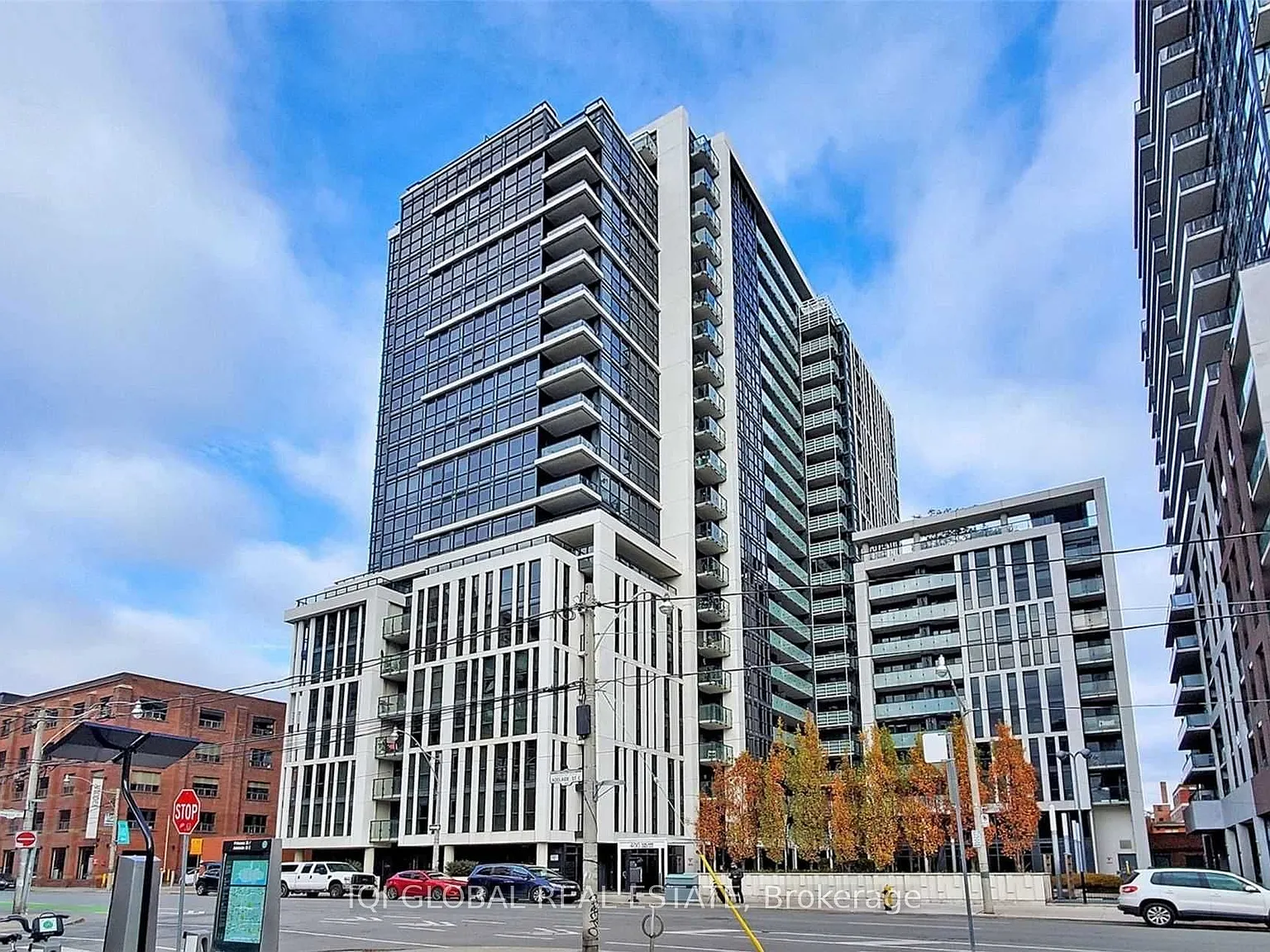 1 bed, $2,350 — Photo 4
