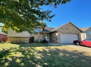 3546 W Winchester Rd, Springfield, MO 65807
