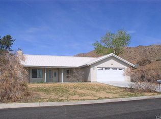 23912 Tahquitz Rd, Apple Valley, CA 92307