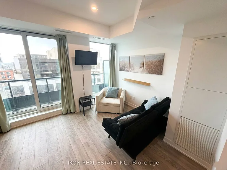 1100 Sheppard Ave W #Penthouse 07 — Photo 9