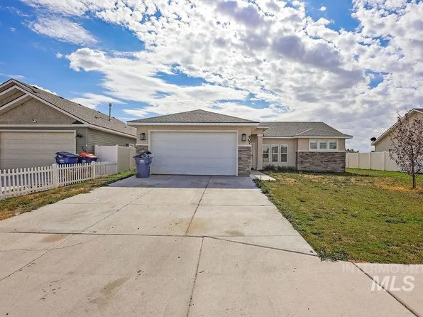 407 Southwood Ave W, Twin Falls, ID 83301