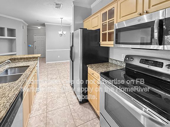 2nd image of 3611 Conroy Rd APT 833