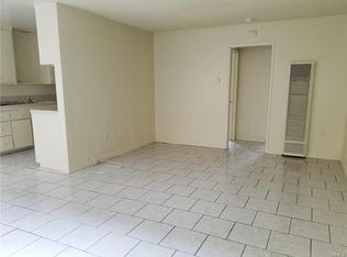 488 E Louise St, Long Beach, CA 90805