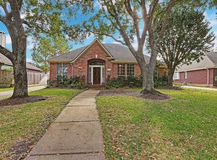 614 Airybrook Ln, Houston, TX 77094