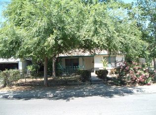 601 S 7th St, Kerman, CA 93630