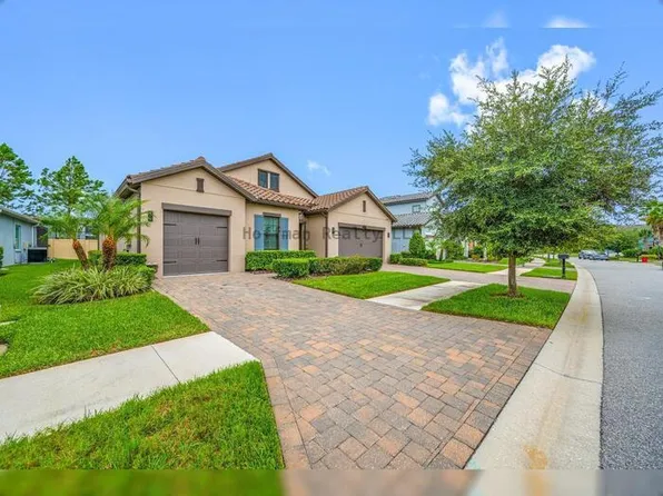 18308 Leafmore St, Lutz, FL 33548