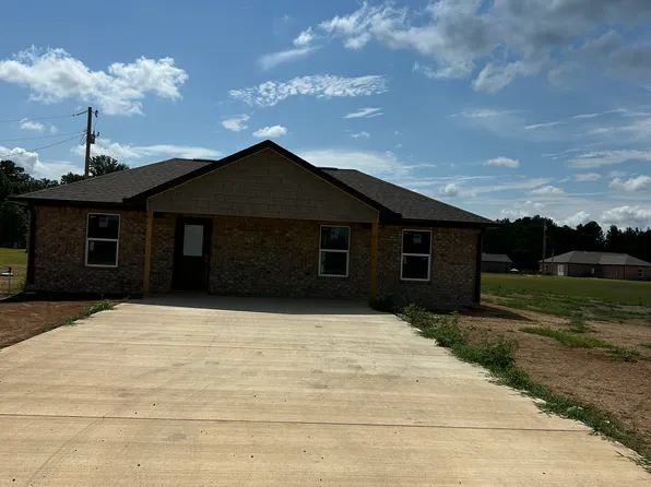 124 Dale Rd, Caledonia, MS 39740
