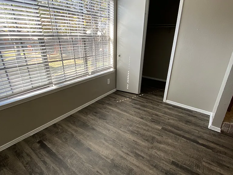 Walnut Creek Apartments — Photo 55