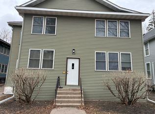 615 6th St SE #5, Minneapolis, MN 55414