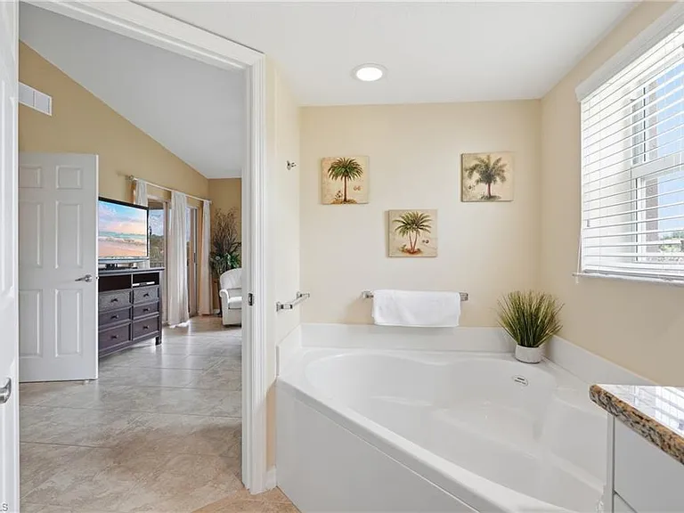 26630 Rosewood Pointe Dr #306 — Photo 28