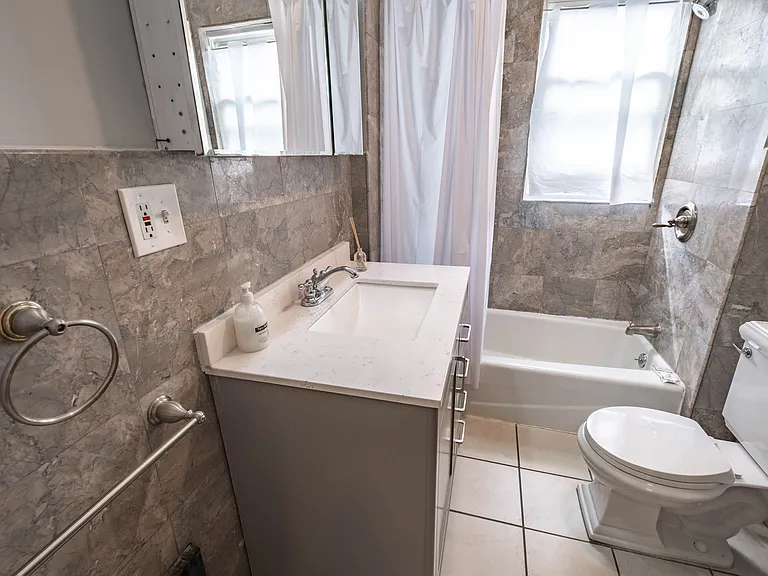 130 Nichols Ave #2 — Photo 10