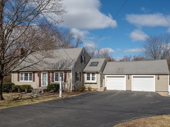 12 Kings Grant Rd, Westborough, MA 01581