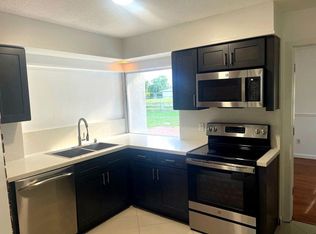 22141 Aquila St, Boca Raton, FL 33428