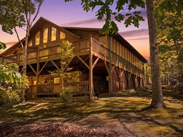 90 Skyland Trl, Murphy, NC 28906