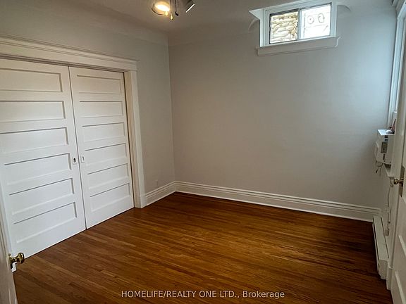 5th image of 479 Parliament St