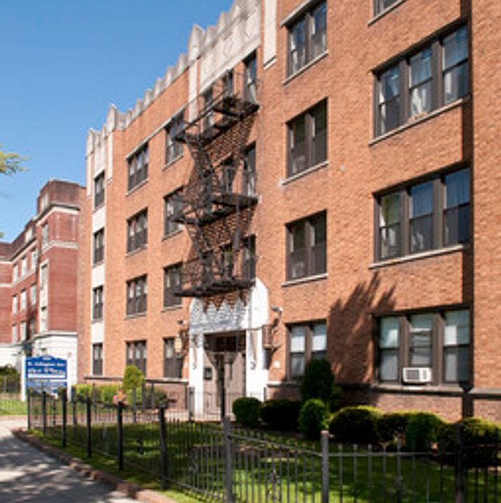 2nd image of 106 N Arlington Ave APT A3