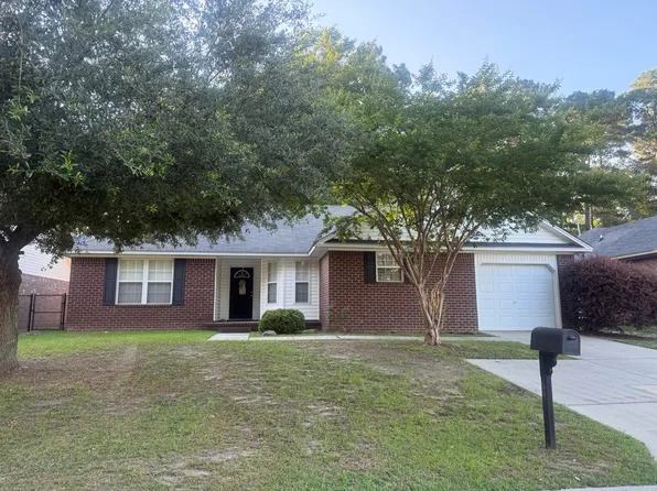 937 Lamorak St, Sumter, SC 29150