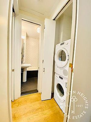 4th image of 63 Montague St APT 4R
