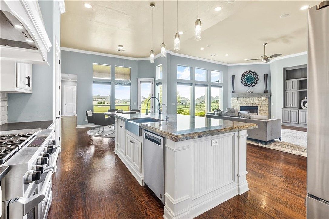 17852 Prairie Sky Way