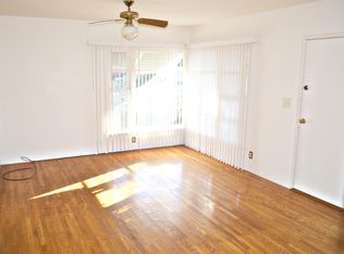 3752 Lewis Ave #B, Long Beach, CA 90807