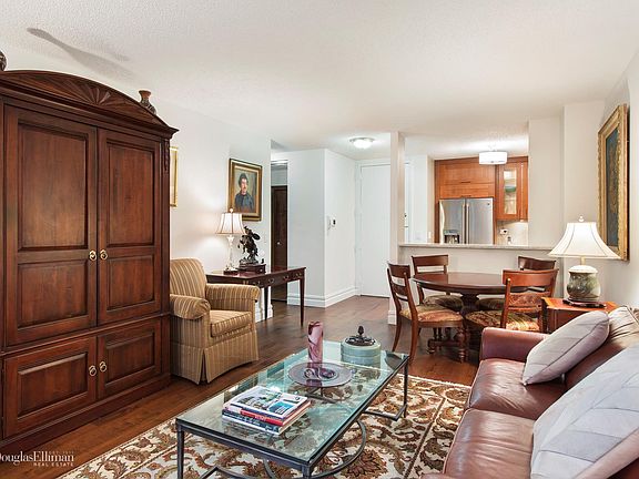 3rd image of 22-26 W 15th St APT 3D