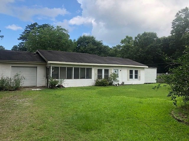 1st image of 3295 Lawn Oak Dr