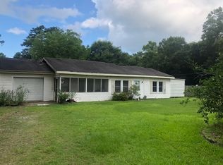 3295 Lawn Oak Dr, Orange, TX 77632