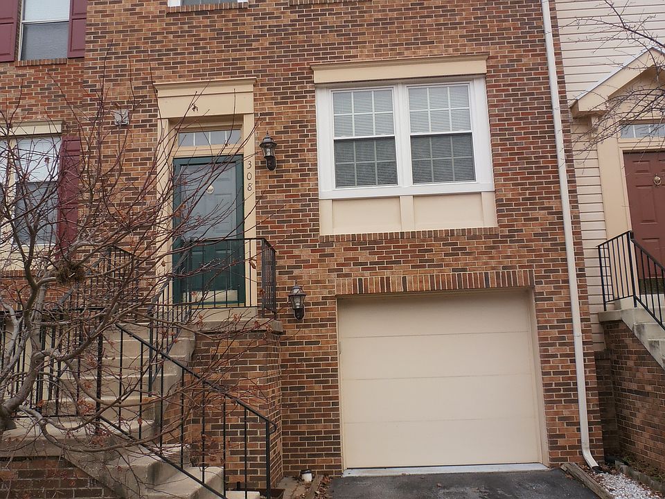 Exterior with 1 car garage