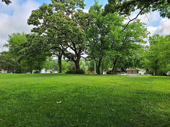 4th image of LOT 1073 Lake Viking Ter