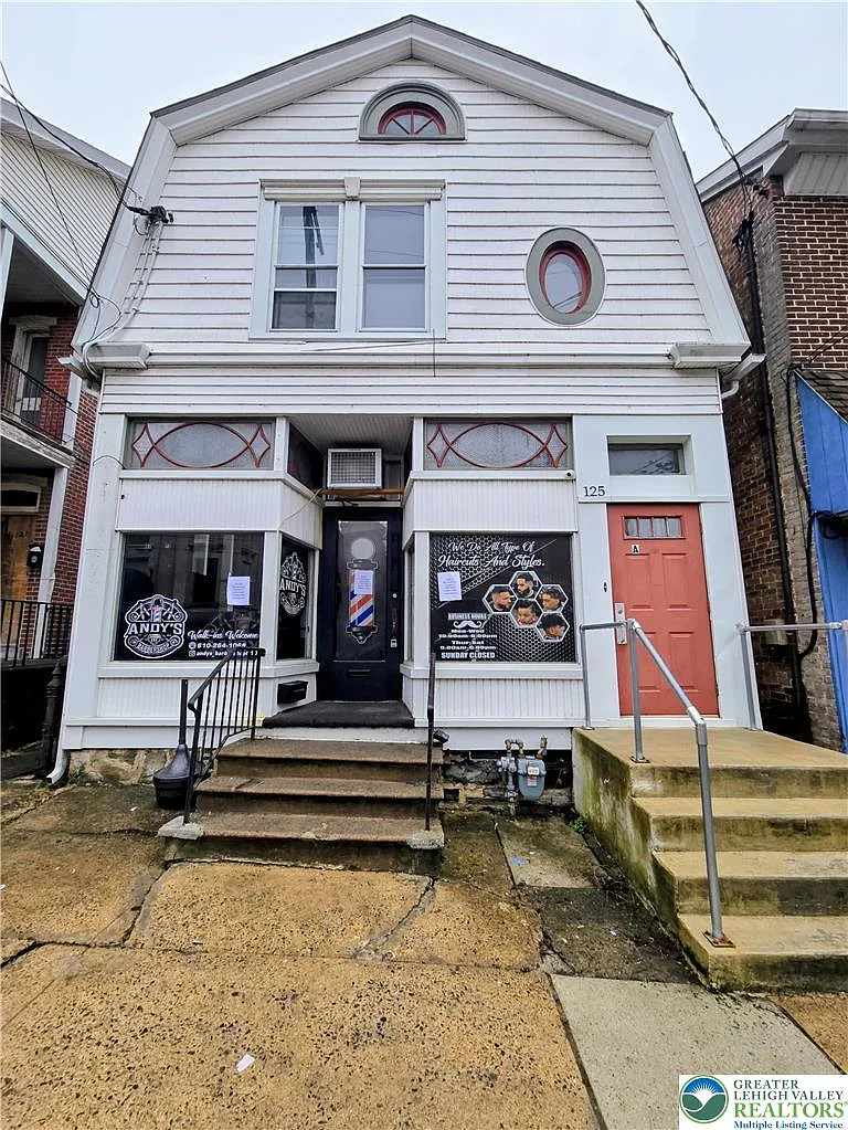 Studio, 600 sqft, $1,100 — Photo 1
