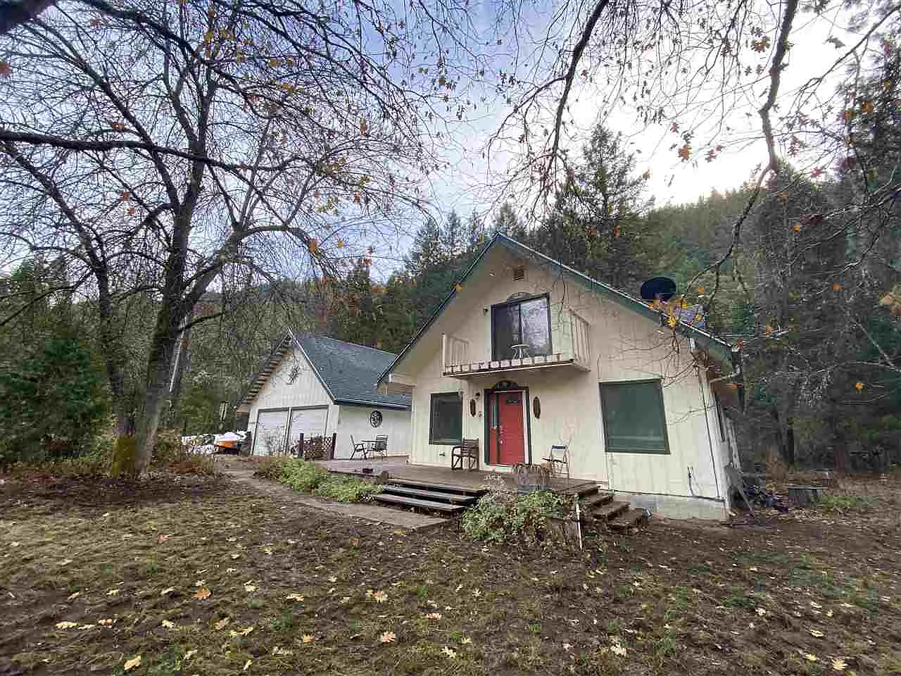 1320 Seiad Creek Rd photo 1